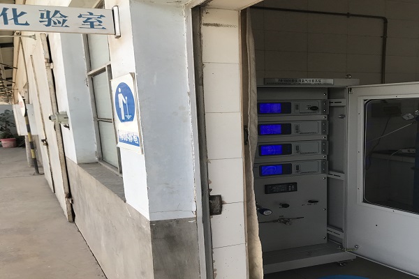 某市药品检验检测中心  - - -  医用氧分析仪正式启用！